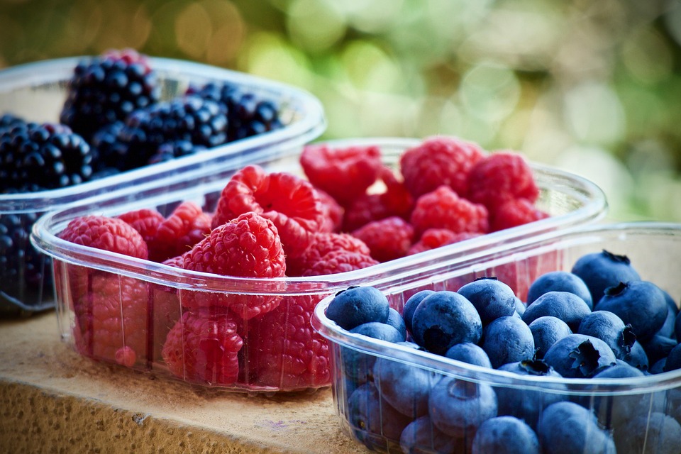 10 Essential Tips for Healthy Nutrition: Boost Your Wellbeing with Balanced Eating