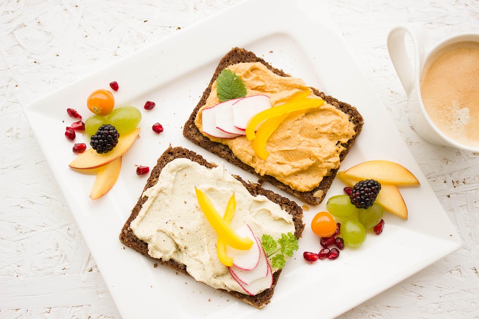 Unlocking the Benefits of a Whole Foods Diet: A Comprehensive Guide for Health Enthusiasts